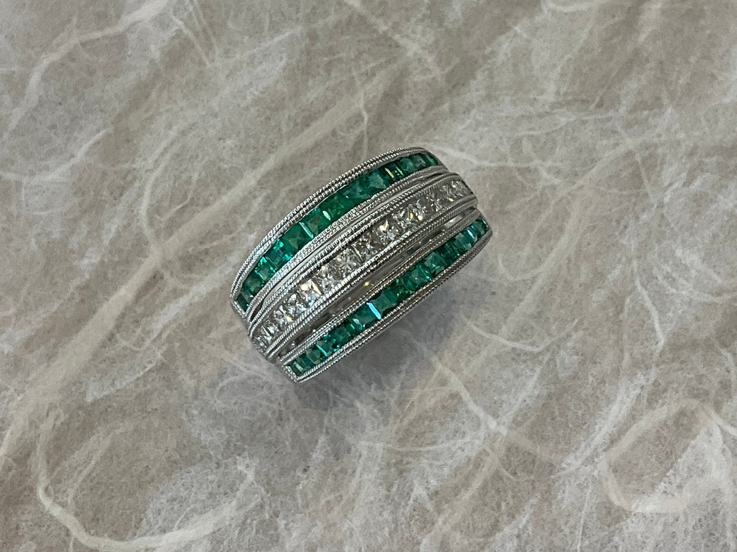 Emerald and diamond multi-channel band