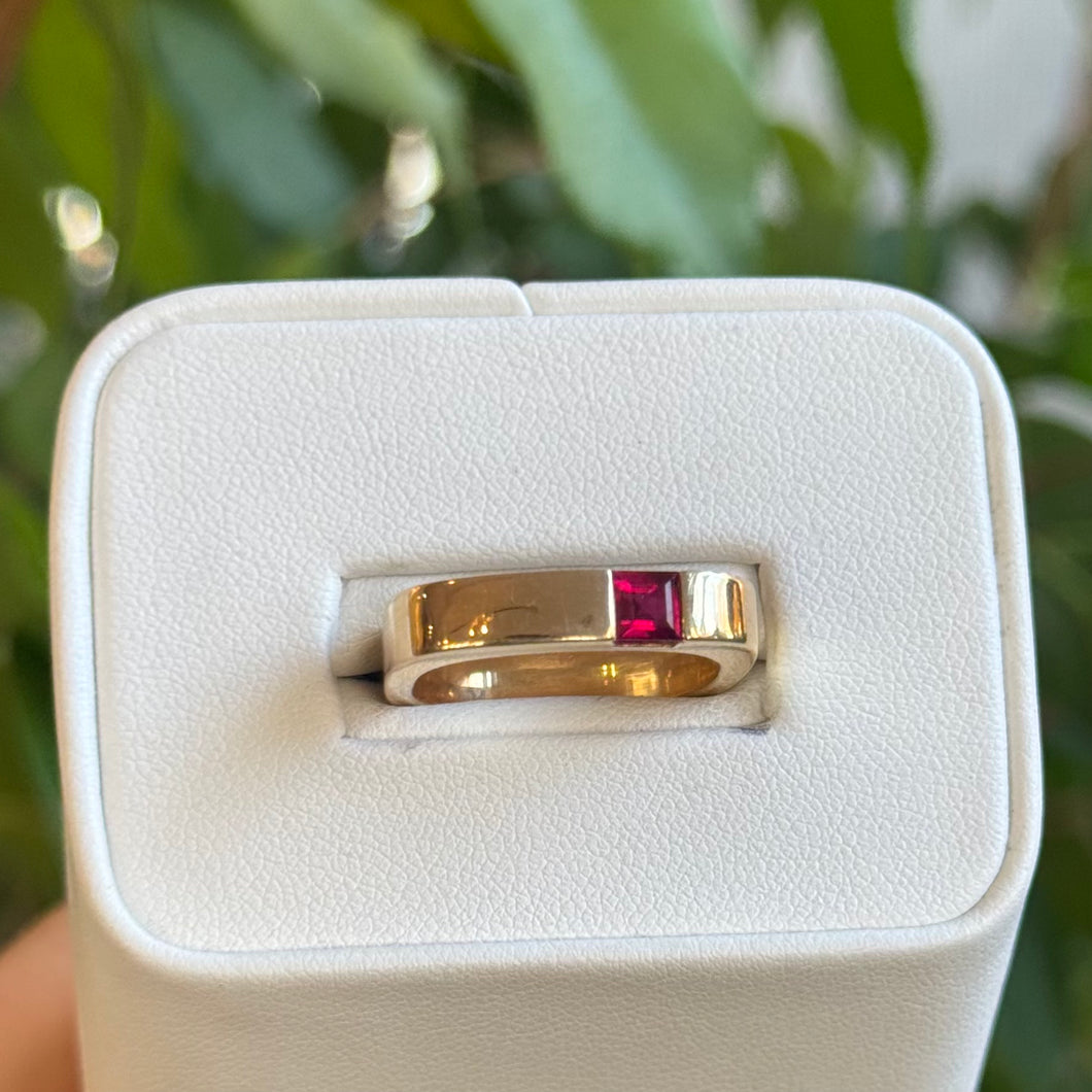 DS Square Ruby Soft Square Band