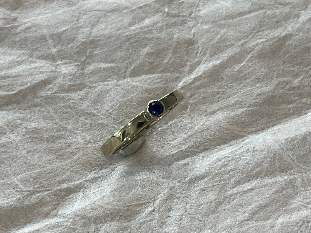DS Ceylon Sapphire Bezel Ring