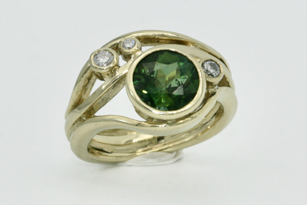 DS Green Tourmaline Diamond Ring
