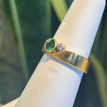 Load image into Gallery viewer, DS Tsavorite Garnet and Diamond Bezel Set Gold Band
