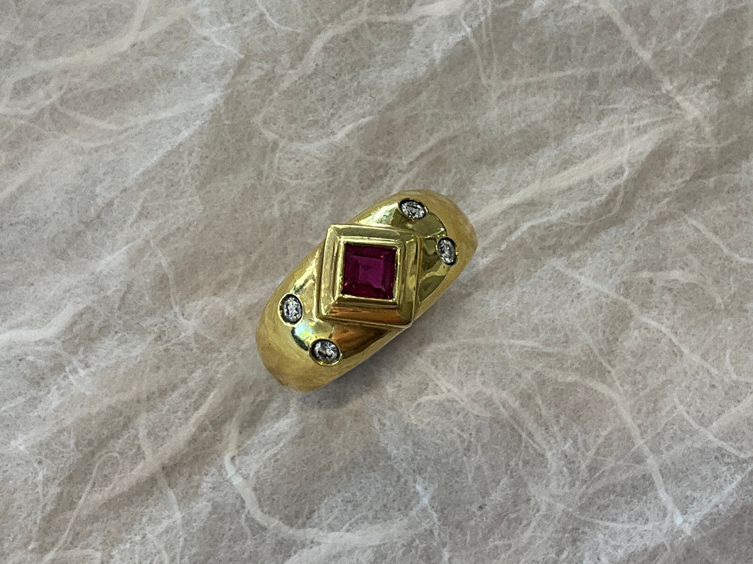 DS Ruby and diamond ring