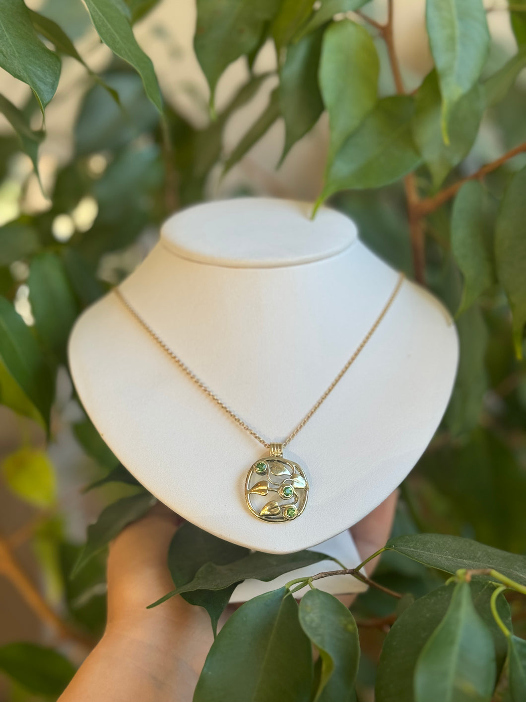 DS Soft Square Leaf Motif Pendant