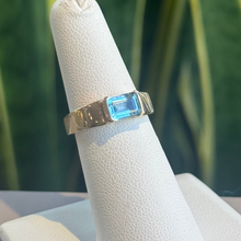 Load image into Gallery viewer, DS Aquamarine Partial Bezel Ring
