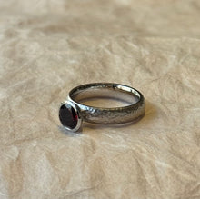 Load image into Gallery viewer, DS Garnet Bezel Textured Band
