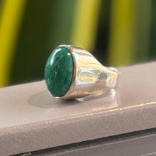 Load image into Gallery viewer, DS High Bezel Malachite Ring

