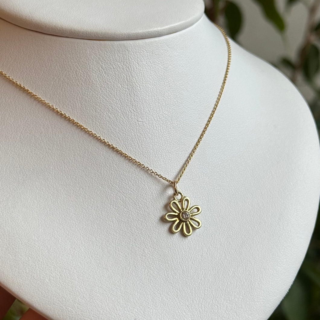 DS Single Daisy Pendant