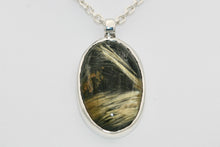 Load image into Gallery viewer, DS Rutilated quartz Pendant
