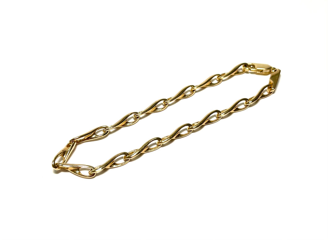 Delicate link Gold Bracelet